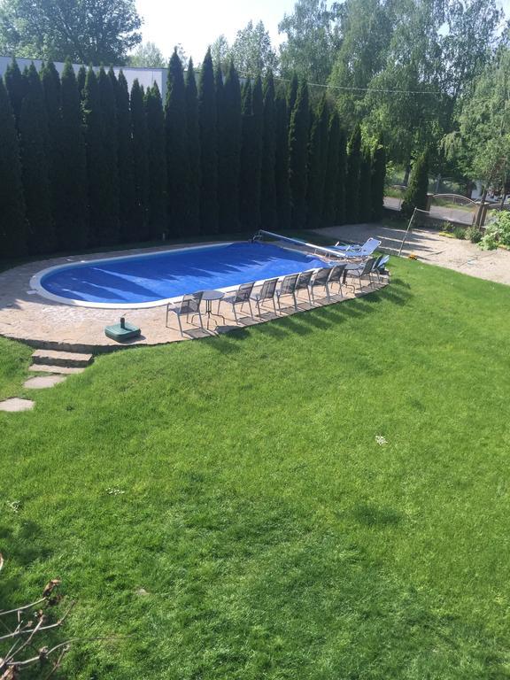Kuenszler Apartmanhaz Zamárdi Buitenkant foto